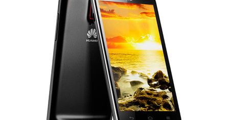Długie oczekiwanie na czterordzeniowe Huaweie wynagrodzone lepszym aparatem?