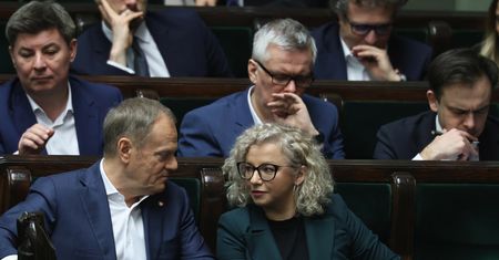 Lewica broni ministry Kotuli, inne posłanki oburzone po tekstach WP