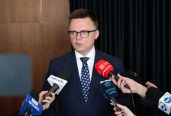 Hołownia uderza w polityków PiS. "Powinni złożyć mandaty"