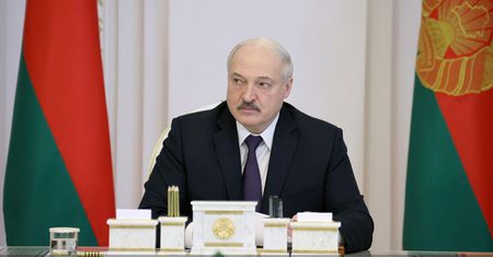 "Trwa wojna". Łukaszenka nie żartuje. Zwołał swoich ministrów