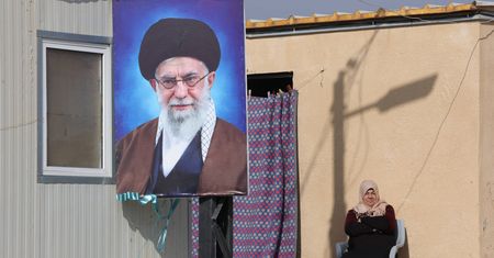Widmo rewolucji wisi nad Iranem. Chamenei planuje ucieczkę do Moskwy?