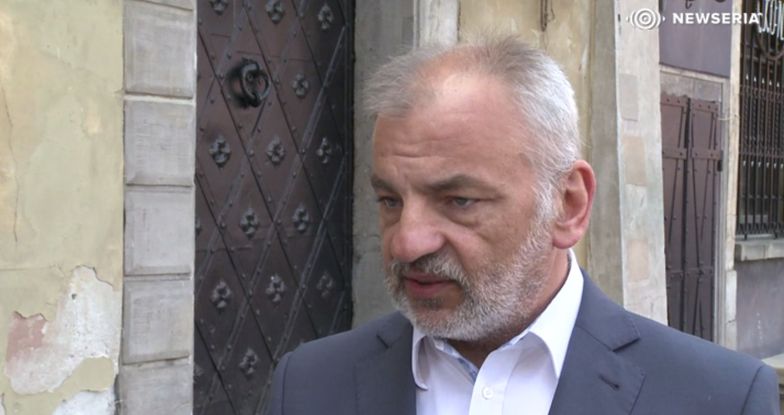 Służba zdrowia. Polacy coraz częściej płacą za badania z własnej kieszeni