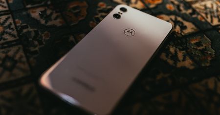 Google wycofuje się po cichu z obietnicy dwóch lat aktualizacji w programie Android One