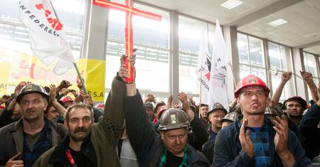 Zygmunt Łukaszczyk, prezes KHW zapewnia: Jeśli nie zmienią się warunki, nie przewiduję problemów z wypłatami
