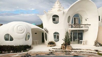 Shell House - zamieszkaj w muszli 1
