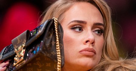Adele WSTRZYMUJE koncerty! Wydała oświadczenie. "Nie mam wyboru..."