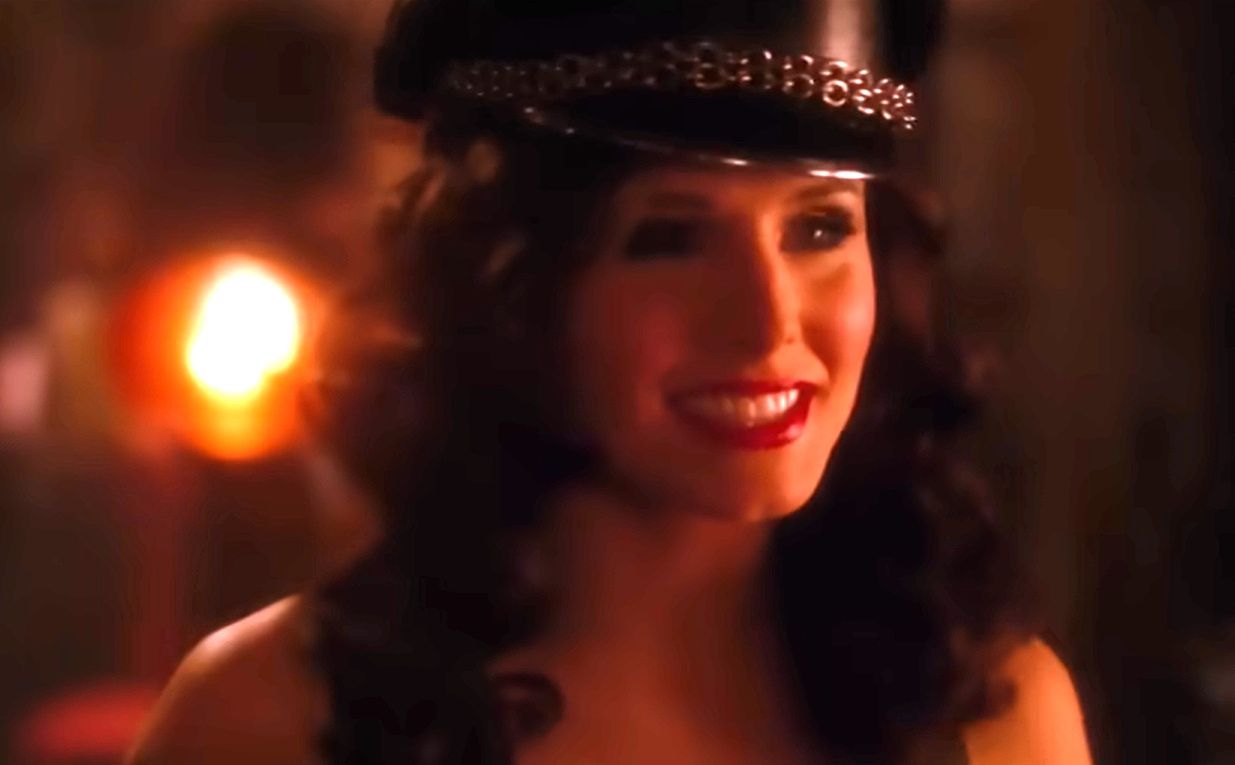 Kristen Bell w filmie "Burleska"