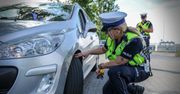 Policja kontroluje opony. Niewłaściwe ogumienie może kosztować cię 3000 zł