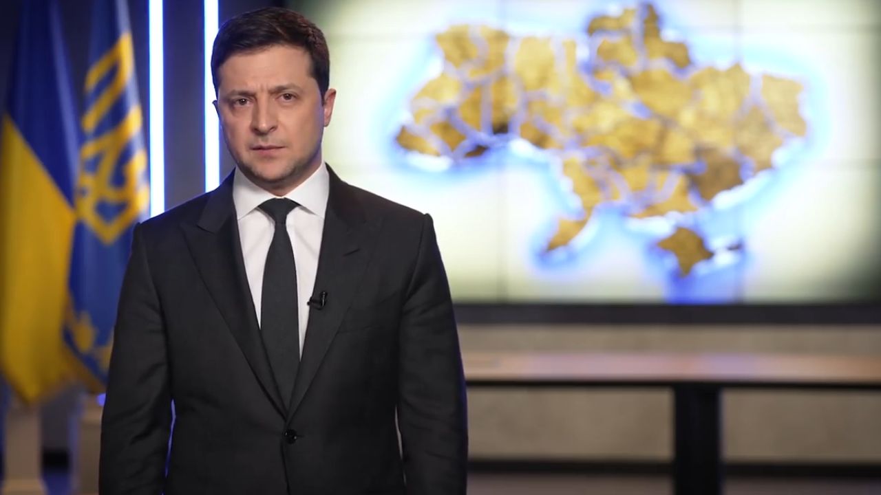 Zełenski zwrócił się do Rosjan. Pełny emocji apel: nie potrzebujemy wojny - ani zimnej, ani gorącej 