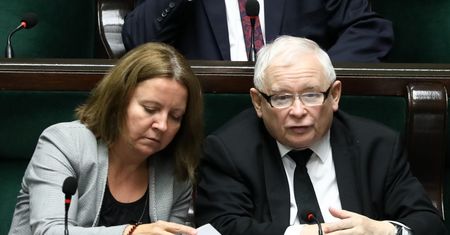 Lichocka atakuje. "Trzeba na nich patrzeć jak na prostaków"