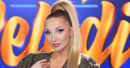 Cleo niczym lalka Barbie. Słodycz przyprawia o ból głowy