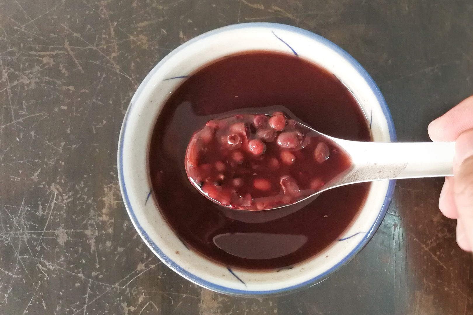 Red bean or azuki bean soup, popular dessert in Malaysia
Delicioous red bean or azuki bean soup, popular dessert among Chinese in Malaysia
ThamKC