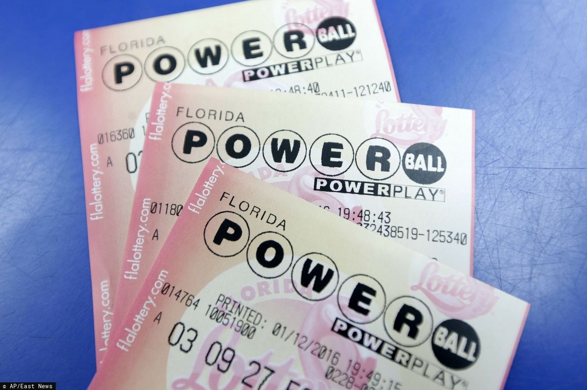 Kupony loterii Powerball (AP Photo/Alan Diaz)
AP