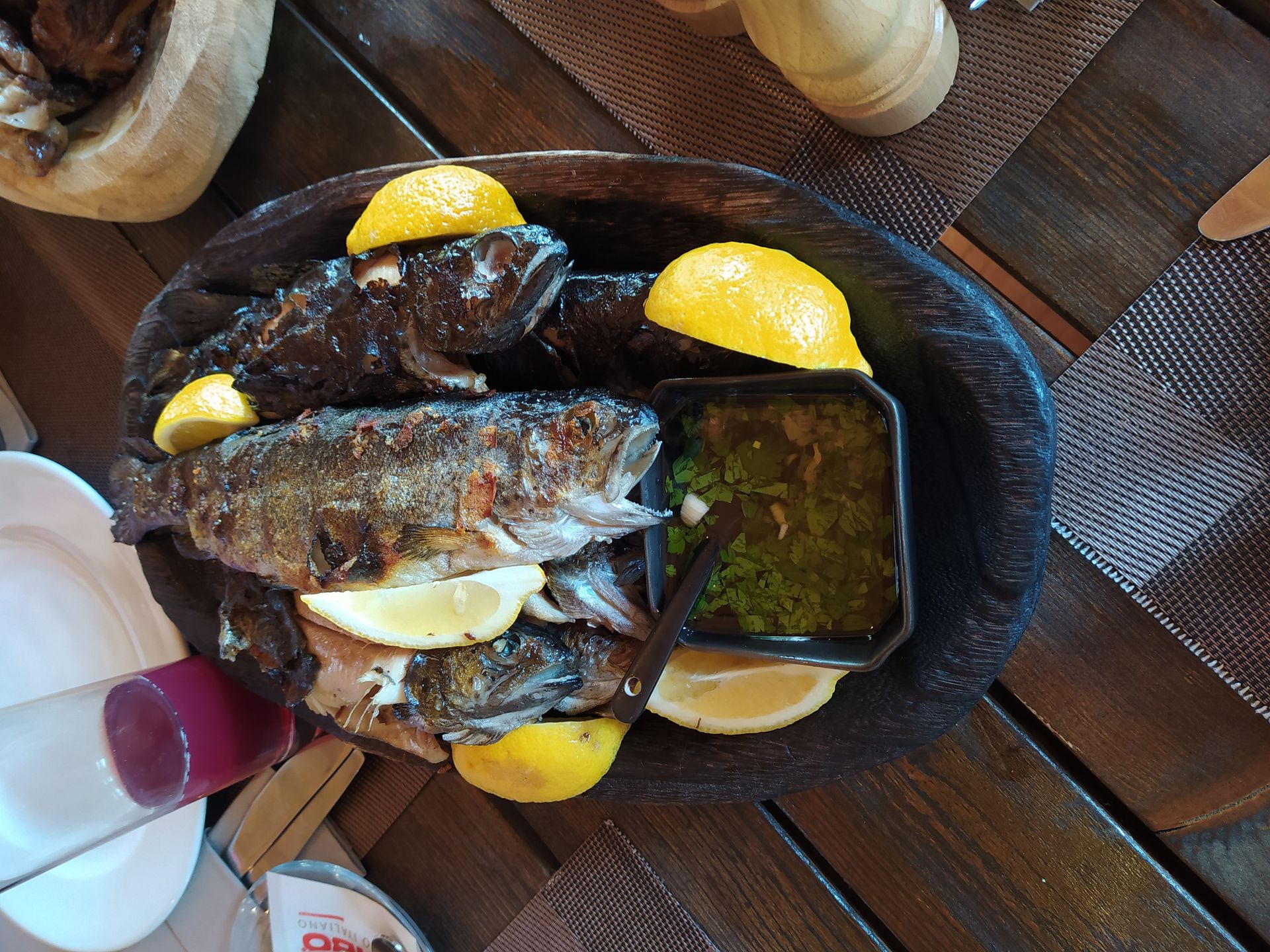 Ryby i owoce morza są mocno obecne w kuchni czarnogórskiej