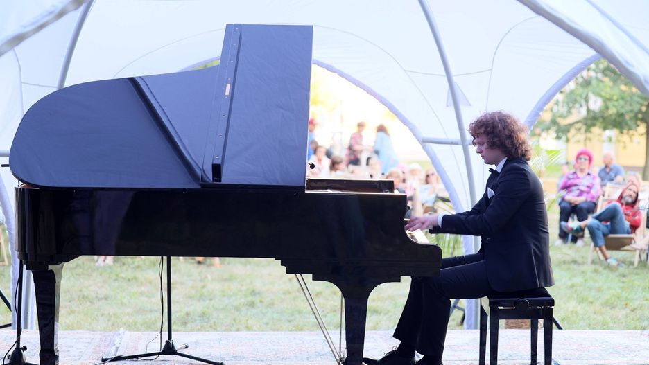 Chopin lokalnie w Kraśniku. Muzyka wielkiego kompozytora w sercu miasta