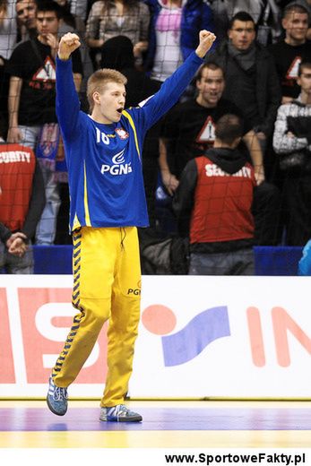 Piotr Wyszomirski będzie teraz grał an węgierskich parkietach.