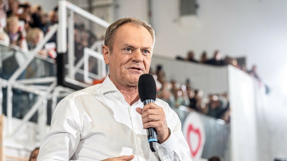 Donald Tusk w trakcie spotkania we Wrocławiu