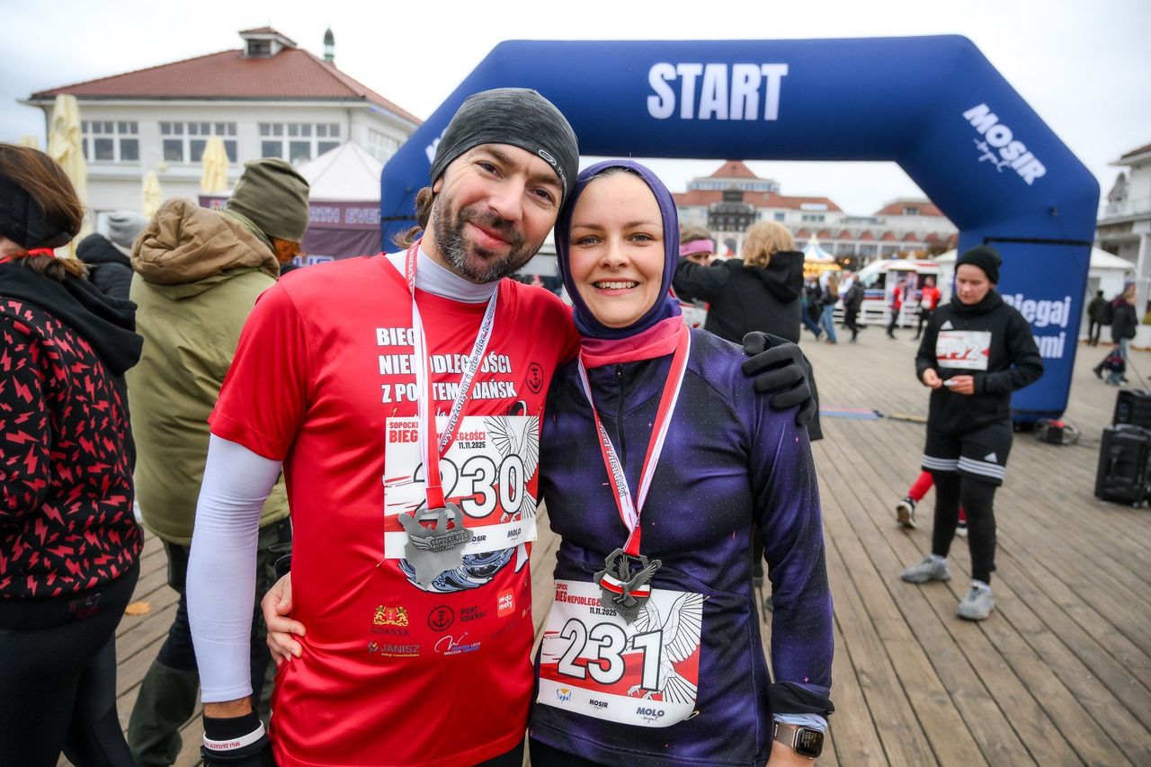 Sopot: Patriotyczny bieg na molo i po plaży