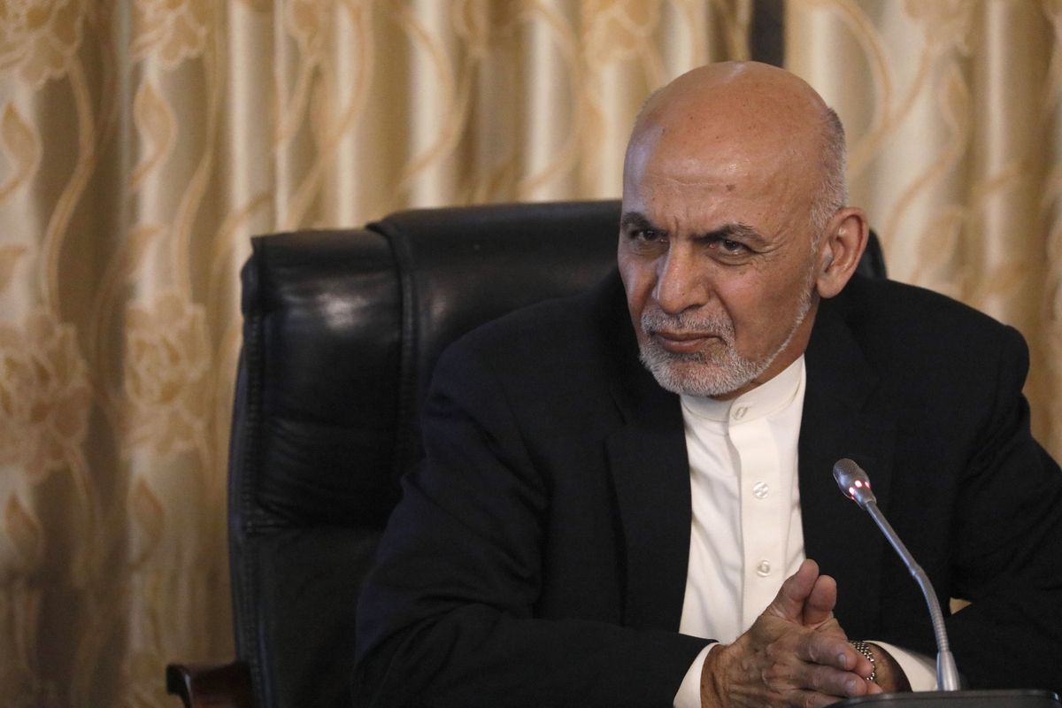 Afganistan. Prezydent Ashraf Ghani opuścił kraj 