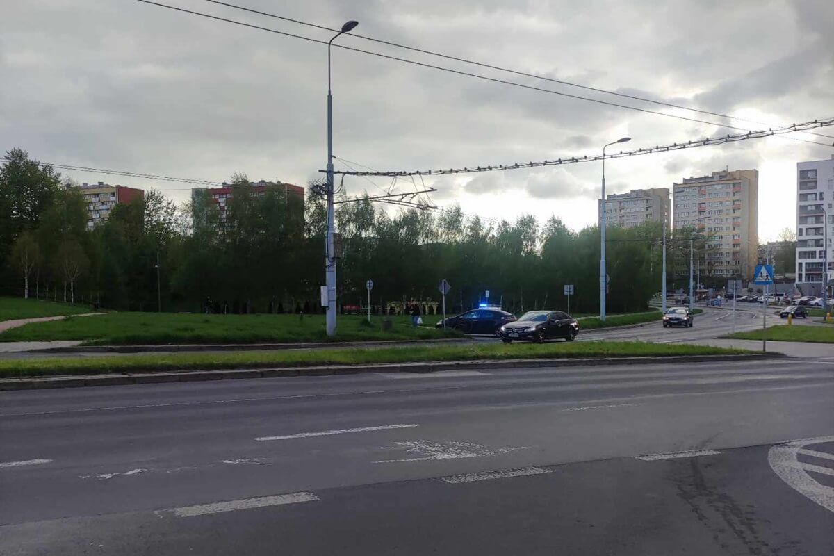 Kierująca hondą potrąciła rowerzystę na rondzie Berbeckiego