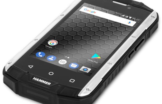 Titan 2 i Delta - wzmocnione telefony myPhone Hammer za 449 zł i 159 zł (wideo)