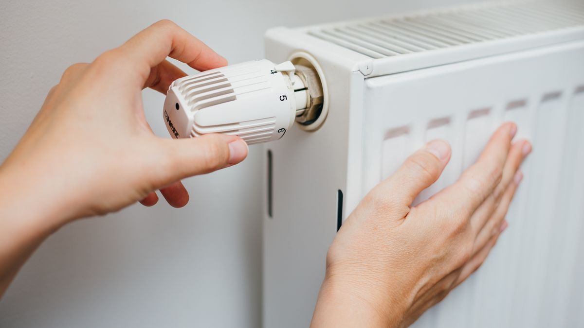 Prąd przyjedzie na ciężarówce? Samorządy szykują się na kryzysy