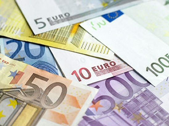 Z Polski wypłynie więcej pieniędzy niż dostaniemy z UE?
