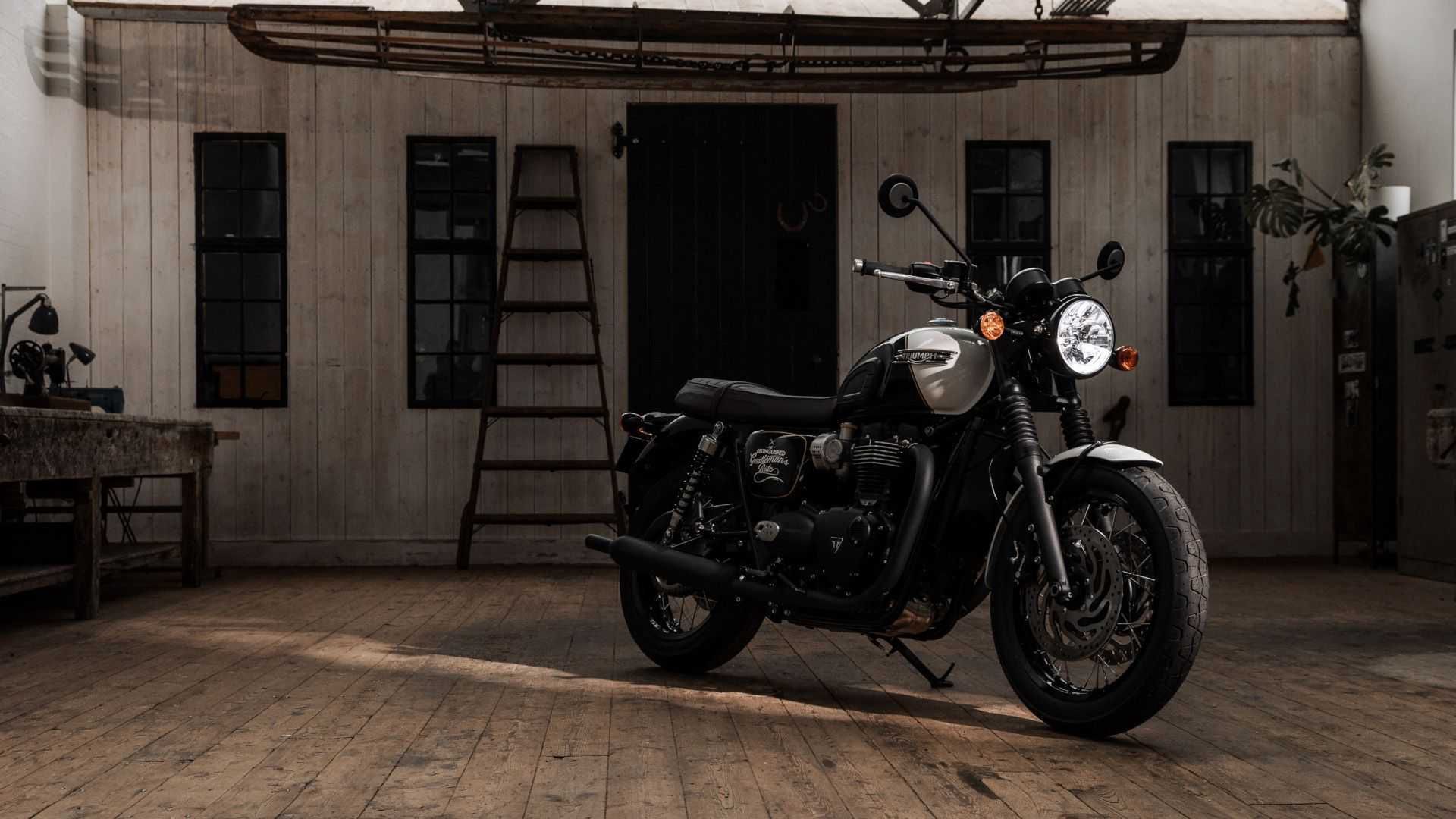 Triumph Bonneville T120 Black DGR