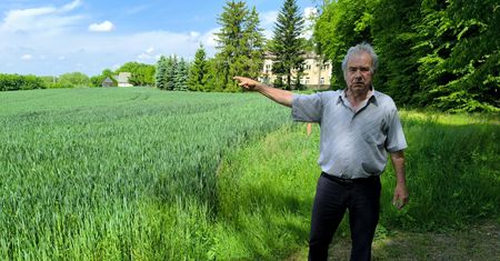 Bunt przeciw Biedronce u księdza na polu