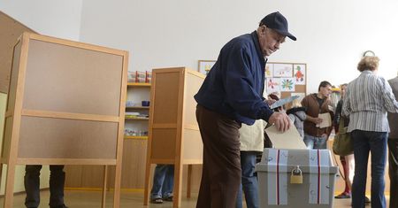 Wybory w Czechach przed upływem kadencji. Przez skandale i afery
