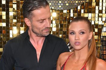 "O, krew mi leci". Takie sceny tuż przed koncertem! Rogacewicz oberwał