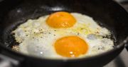 Jajko robi tylko w ten sposób. Gordon Ramsay miesza tłuszcze i wychodzi idealnie