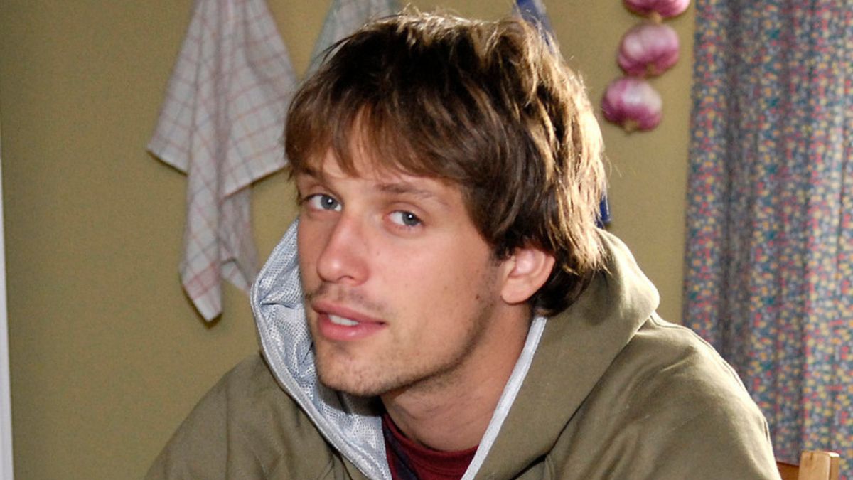 Jakub Strzelecki przed laty grywał w popularnych serialach. Niedługo zostanie księdzem