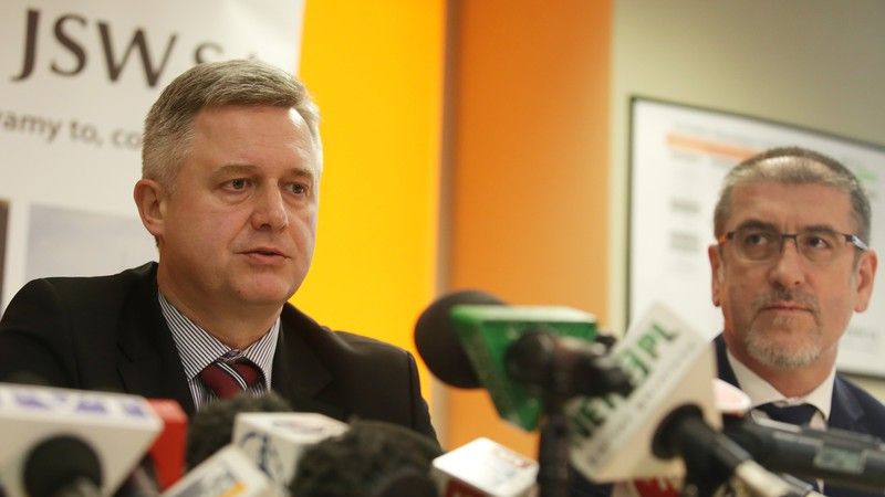 Jarosław Zagórowski (po lewej) złożył rezygnację po strajkach w kopalni. <br> Do tego czasu jego obowiązki pełni<br> Jerzy Borecki, wiceprezes ds. technicznych (po prawej)