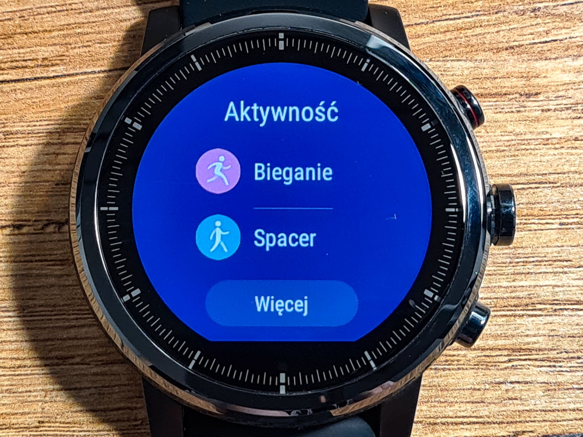 Test Amazfit Stratos: Solidny średniak nie tylko dla sportowców 9