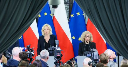 Związki partnerskie za dwukadencyjność. Lewica "handluje" z PSL