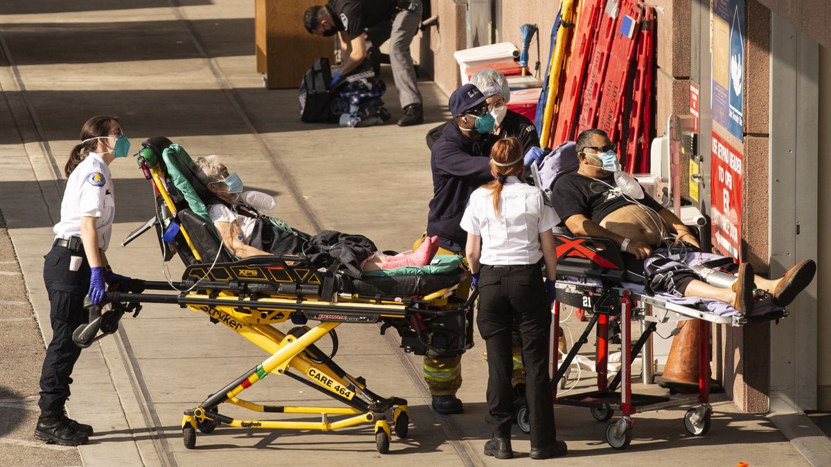 Amerykanie walczą z koronawirusem