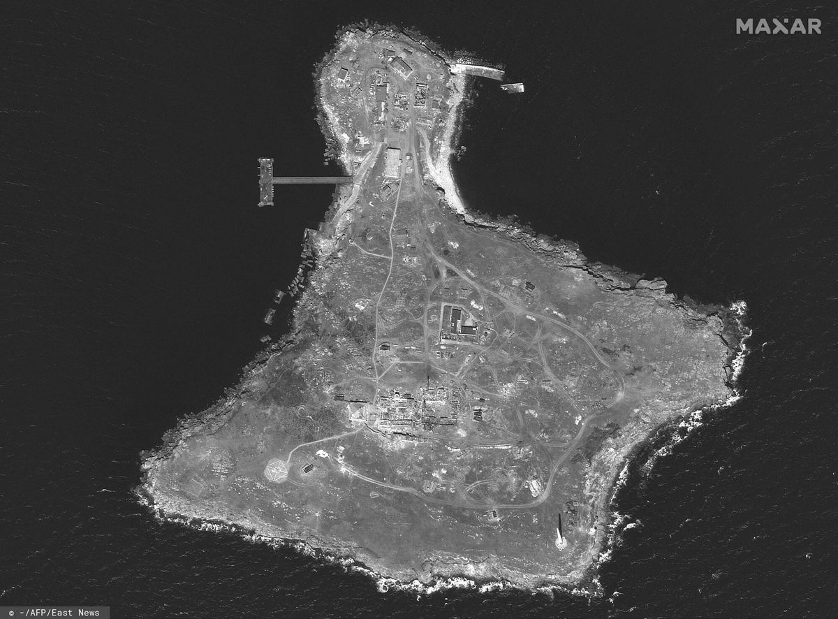 Zdjęcie satelitarne Wyspy Węży z 21 czerwca, po rzekomym ukraińskim odwecie 