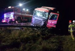 Wypadek w Tarnowie, pijany w tirze na Kaszubach. GDDKiA ostrzega