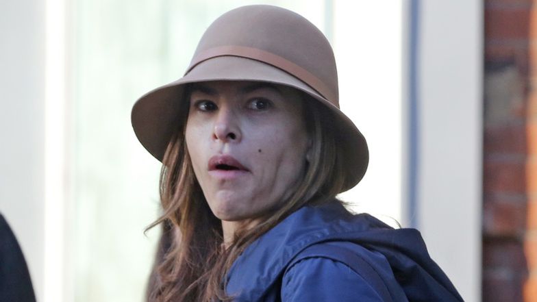 Eva Mendes eksploruje Londyn z córkami u boku