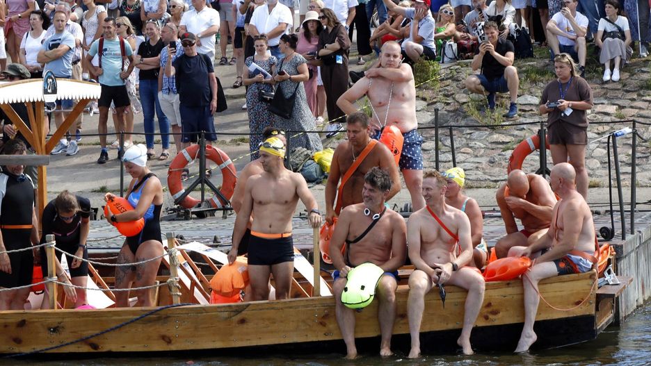 Festiwal Wisły pływacy pokonywali rzekę wpław