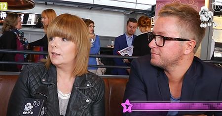 "Ludzie strasznie szydzą z show biznesu!"