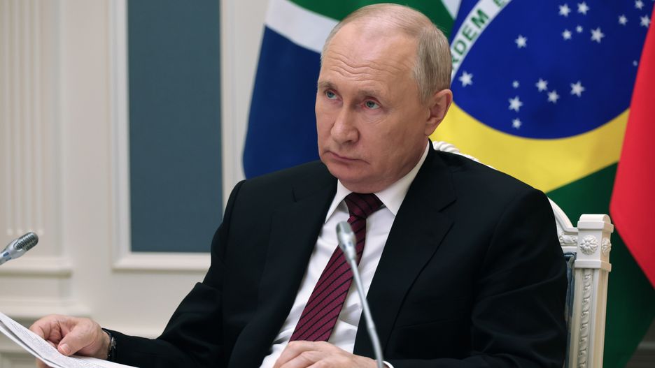 Russian President Vladimir Putin takes part in an informal meeting of the leaders of the BRICS countries via videoconference in Moscow, Russia, 22 August 2023 (issued 23 August 2023). South Africa is hosting the 15th BRICS Summit, (Brazil, Russia, India, China and South Africa), as the group's economies account for a quarter of global gross domestic product. Dozens of leaders of other countries in Africa, Asia and the Middle East are also attending the summit. EPA/MIKHAEL KLIMENTYEV / SPUTNIK / KREMLIN POOL Dostawca: PAP/EPA.