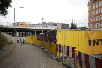 Nowy wiadukt przy Mikołowskiej w Katowicach coraz bliżej. Kiedy wróci ruch samochodowy?