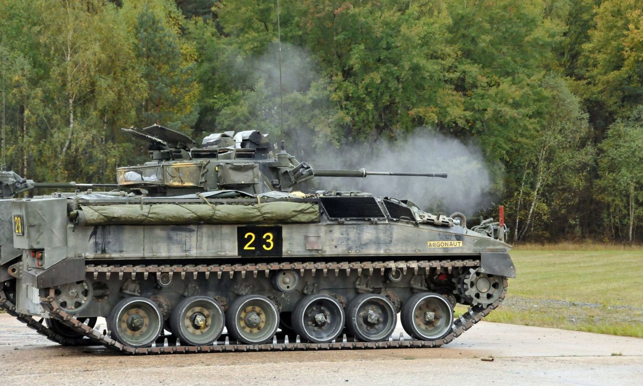 Wycofują z armii setki wozów. Nie oddadzą ich Ukrainie