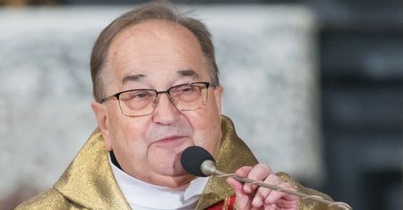 Drożyzna w sklepie fundacji Rydzyka. Tyle chce za różaniec