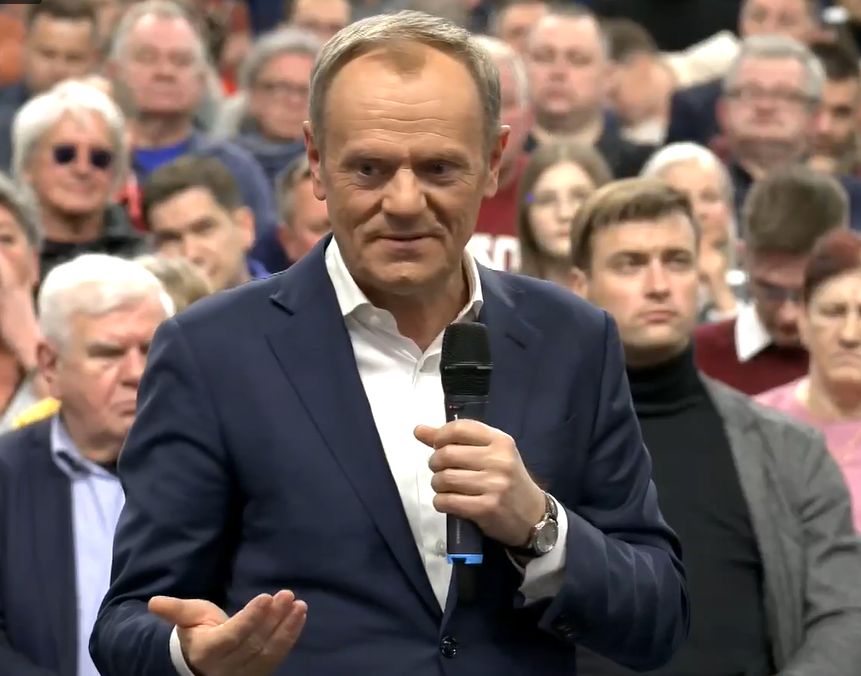 "Miałby się z pyszna". Tusk wypomniał jedną rzecz Morawieckiemu