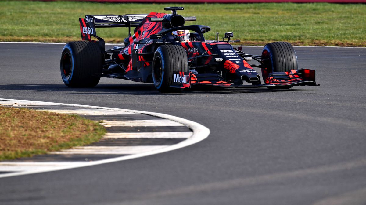 Max Verstappen za kierownicą RB15