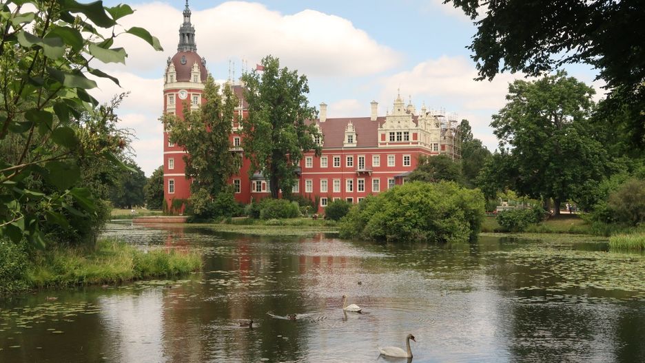 Park Mużakowski: ogromny kompleks z listy UNESCO