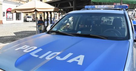 Wystawili nielegalne faktury na 71 milionów złotych! Zatrzymano osiem osób